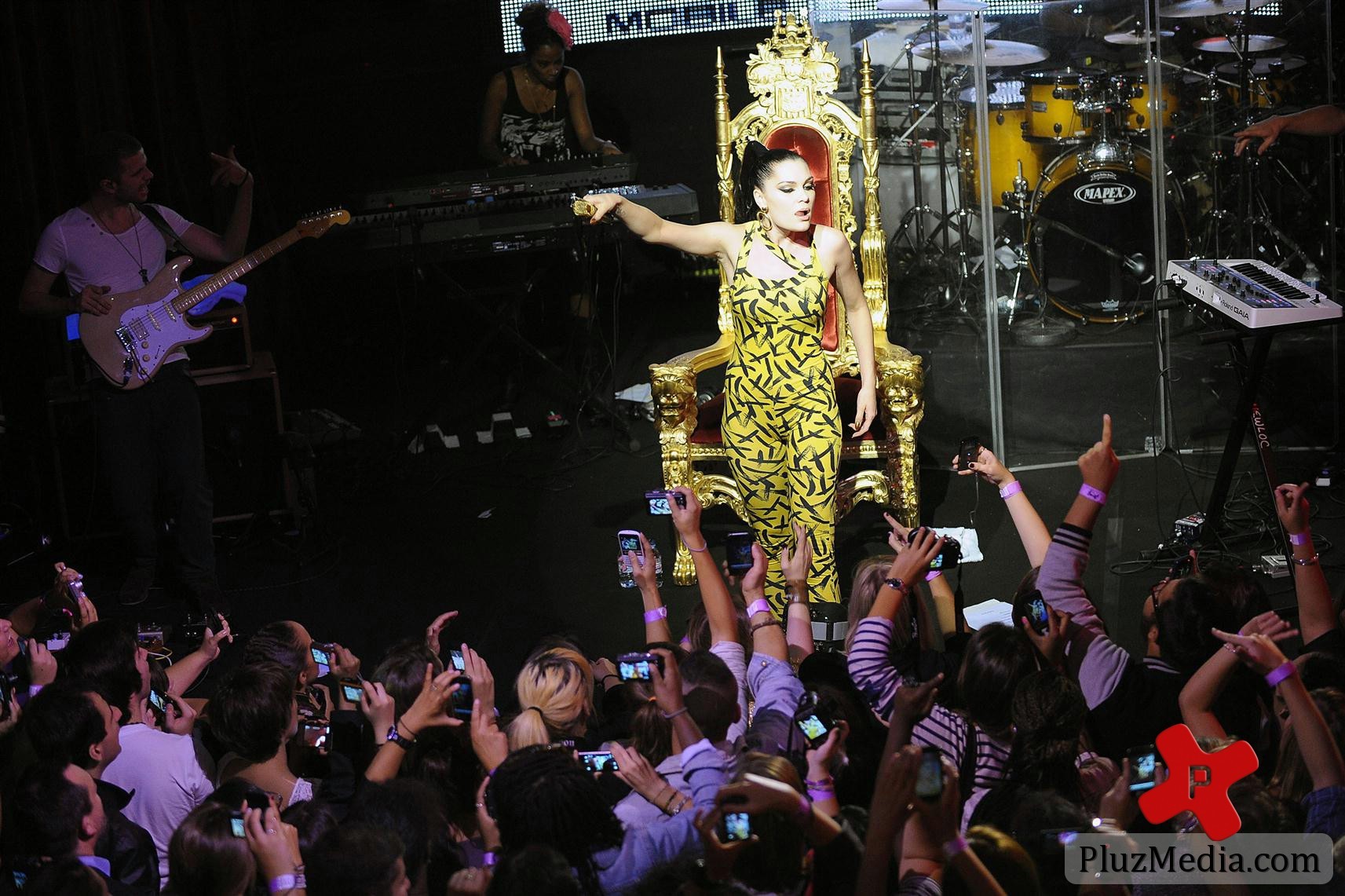 Jessie J performs at the VIP Room Theatre | Picture 84167